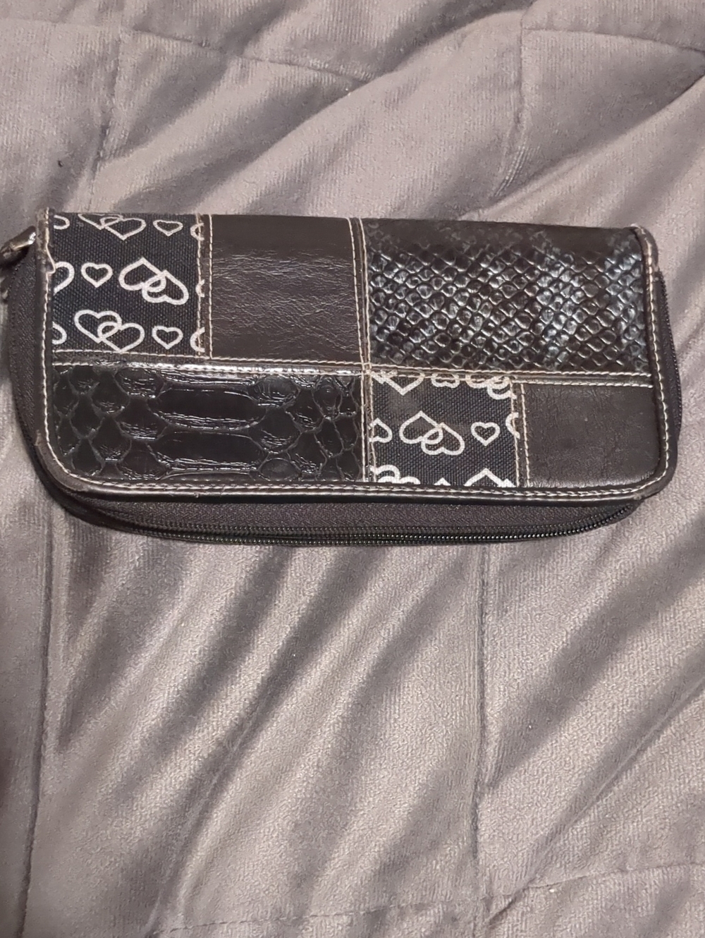 Fossil Black Patchwork Heart Zip Wallet